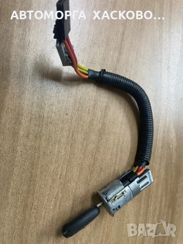 Контактен ключ за Opel Vivaro A Box (08.2001 - 02.2014), снимка 2 - Части - 52103539