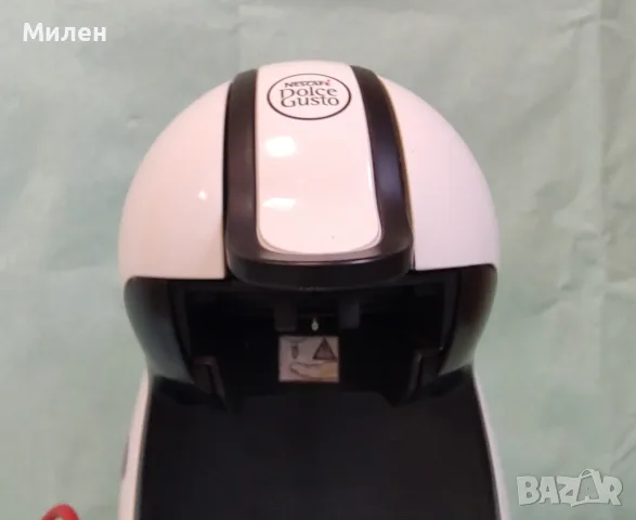 Кафемашина с гаранция 1 година Delonghi NESCAFÉ® система Dolce gusto Piccolo.W, снимка 3 - Кафемашини - 56155670