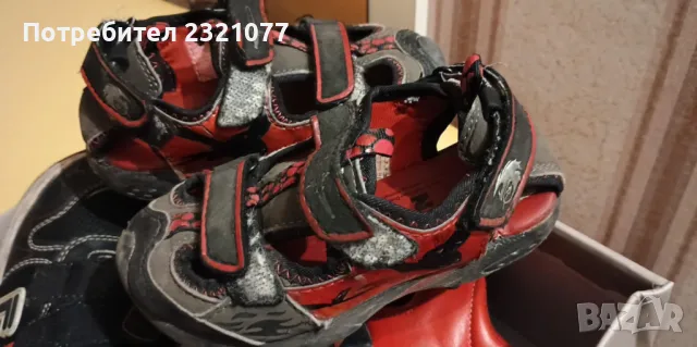 Детски гумени ботуши чудесен подарък за скачане в локви, снимка 18 - Детски боти и ботуши - 47681292