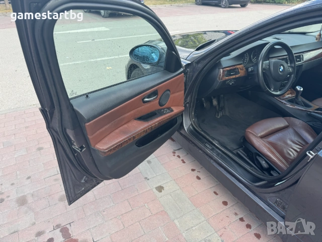 BMW 320i, снимка 7 - Автомобили и джипове - 53883400