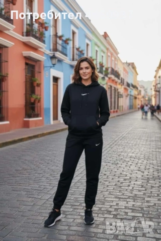 Дамски спортен екип от три части с елек вативан , снимка 2 - Спортни екипи - 52809968