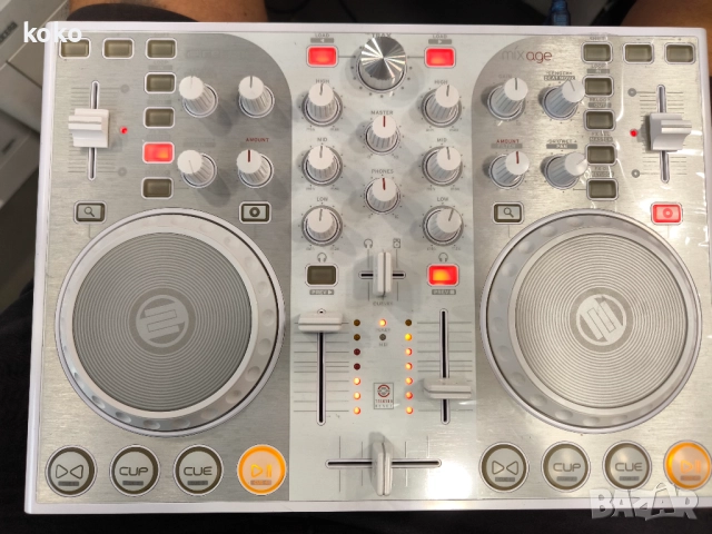 Dj mixer пулт миксер дж Reloop, снимка 2 - Ресийвъри, усилватели, смесителни пултове - 51979443