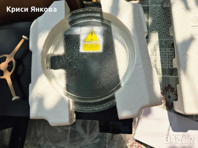 Микровълнова фурна Toshiba , снимка 2 - Микровълнови - 56369338