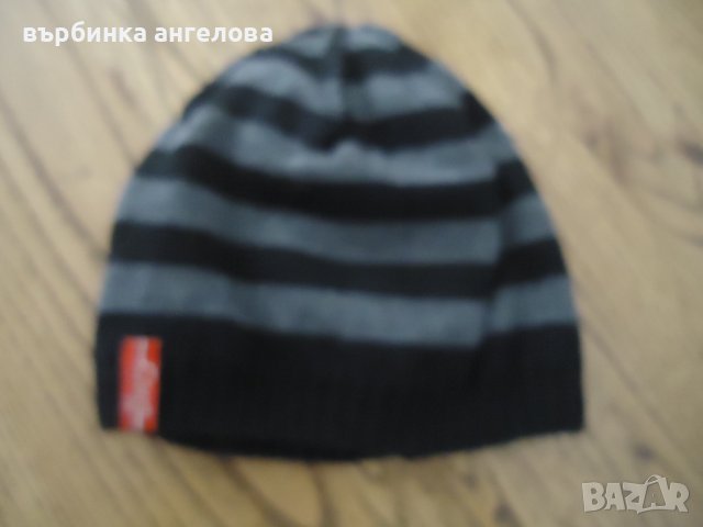 Дамска шапка за малка глава- плетиво, снимка 5 - Шапки - 38230265