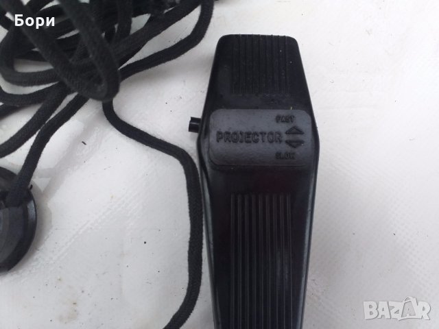 Дистанционно за диапроектори, снимка 2 - Плейъри, домашно кино, прожектори - 31231158