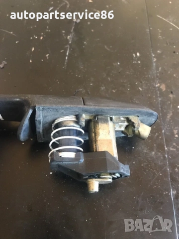 Дръжка за предна лява врата за Mercedes W639 Vito (2003-2011), снимка 2 - Части - 54157538