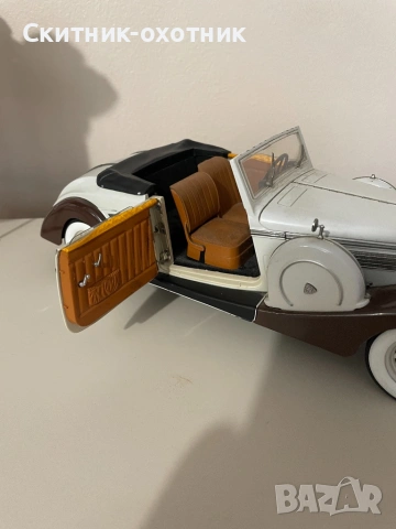 Метален модел на ретро автомобил, снимка 3 - Антикварни и старинни предмети - 53253581