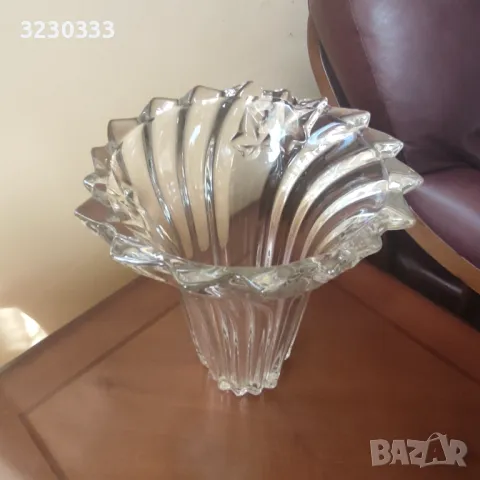Кристална ваза голяма нова, снимка 4 - Вази - 49736330