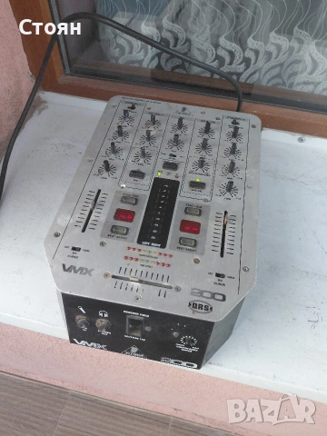 усилвател, пулт, миксер