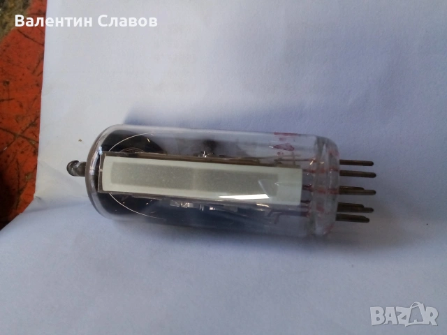 Индикатор на лампа EM84