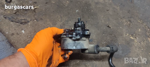 Вакуум помпа Mercedes C220 W203 - 80лв