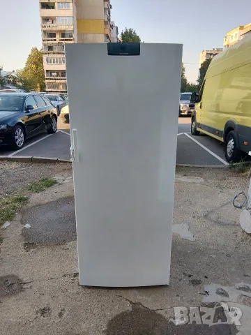 XXL огромен фризер Сименс Siemens No Frost Made inGermany с 2 години гаранция! 