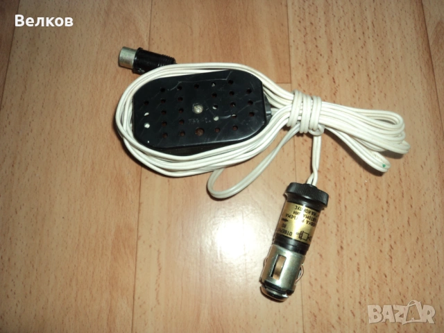 Джойстик за стара електронна игра и Зарядно за батерии 6V, снимка 11 - Други игри и конзоли - 54150617