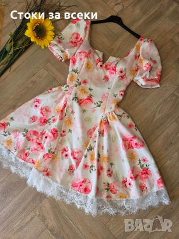 Дамски рокли 