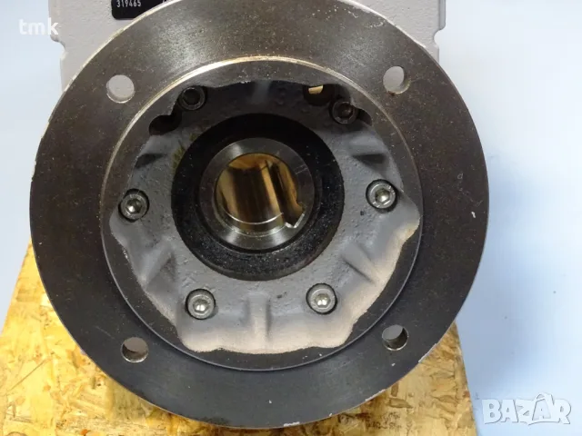 мотор редуктор с бъркалка Lenze 4481-Asten Gear Motor 0.75kW 23Nm, снимка 12 - Резервни части за машини - 55920312