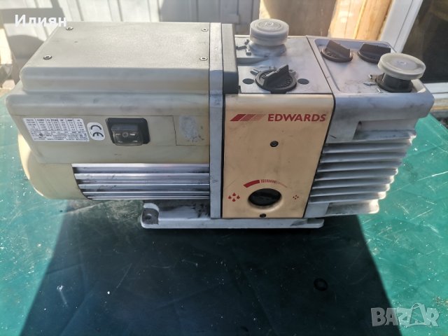 Вакуум помпа , снимка 2 - Други машини и части - 44457110