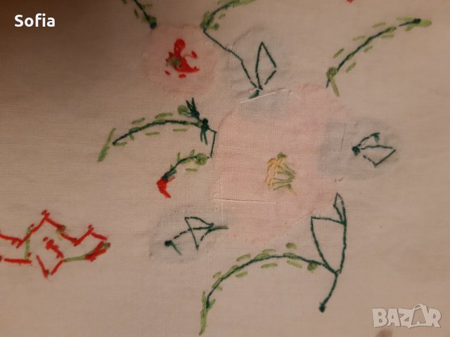 Старинни много голями покривки с апликации и ръчна бродерия-50-60те, снимка 9 - Антикварни и старинни предмети - 33883012