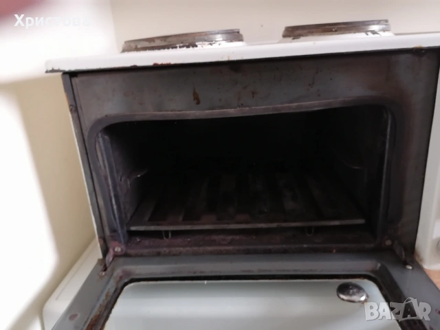 Продавам работеща готварска печка Раховец, снимка 5 - Печки, фурни - 54237581