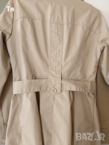 Тренч в цвят беж, снимка 4 - Сака - 49879443
