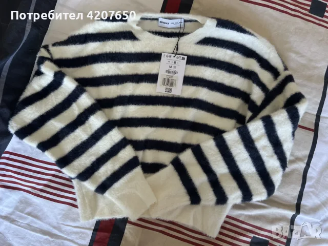 Пухкав пуловер bershka 