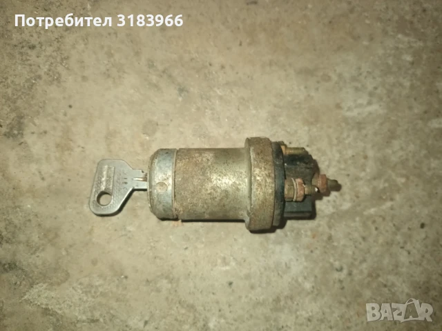 контактен ключ от стар автомобил, снимка 7 - Части - 50678143