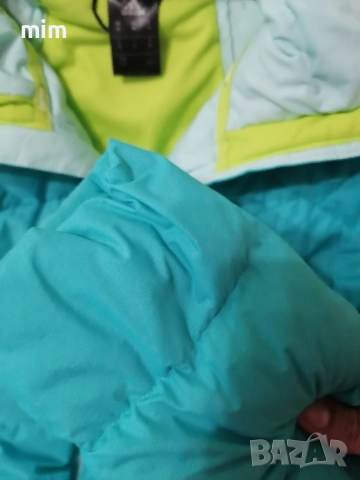 Яке Адидас/Adidas climaheat в неонов цвят, снимка 2 - Детски якета и елеци - 41723685