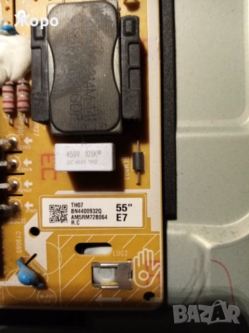 UE49RU7302K Извит екран. На части., снимка 8 - Части и Платки - 52225501