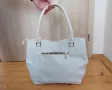 Дамска бяла чанта, снимка 2
