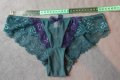 Hunkemoller S размер, нови зелени дантелени бразилиани, снимка 6