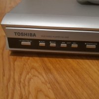 DVD Player Toshiba SD-140ESE, снимка 4 - Плейъри, домашно кино, прожектори - 39235952