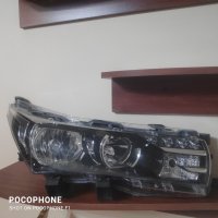 Продавам - оригинален десен Led фар за Тойота Корола, снимка 1 - Части - 37911751