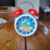 Стар часовник,будилник Insa, снимка 1 - Антикварни и старинни предмети - 42250029