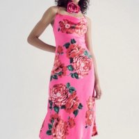 Midi нова дълга рокля с флорален десен Reserved , снимка 3 - Рокли - 37984213