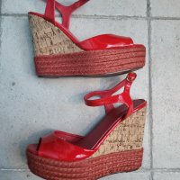 Червени сандали на платформа , снимка 1 - Сандали - 42273848