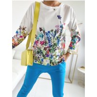 Уникален топ в бяло Пролет  , снимка 3 - Блузи с дълъг ръкав и пуловери - 38110448