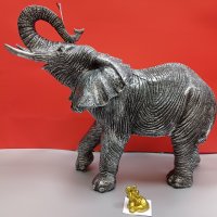 Сребрист импозантен голям слон , снимка 1 - Декорация за дома - 35007730