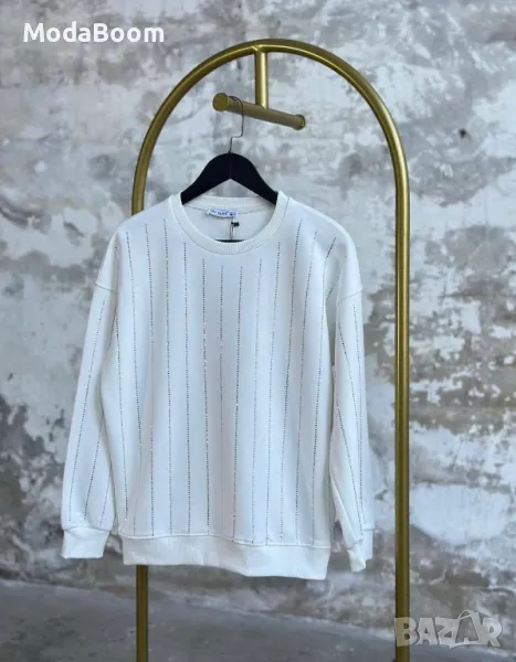 Блуза с камъчета , снимка 1