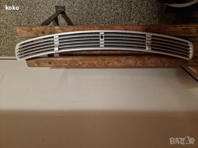 Решетка и бутон огледала w219, снимка 1