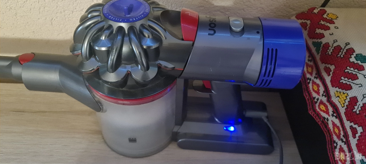 DYSON Прахосмукачка, снимка 1