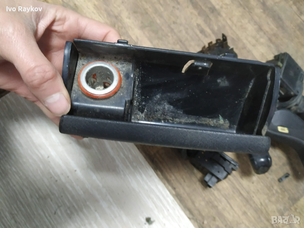 Пепелник, преден Vw PASSAT B5 , 3B0857961S, снимка 1