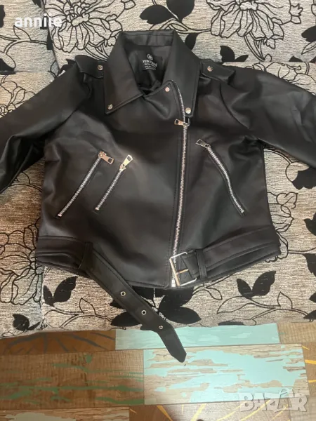 Кожено яке за девойка - мека еко кожа+ подарък жилетка  НОВИ, снимка 1
