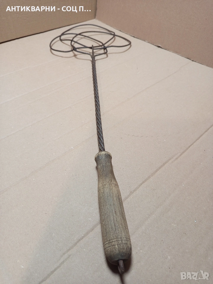 Соц Стара Българска Тупалка За Килими. , снимка 1