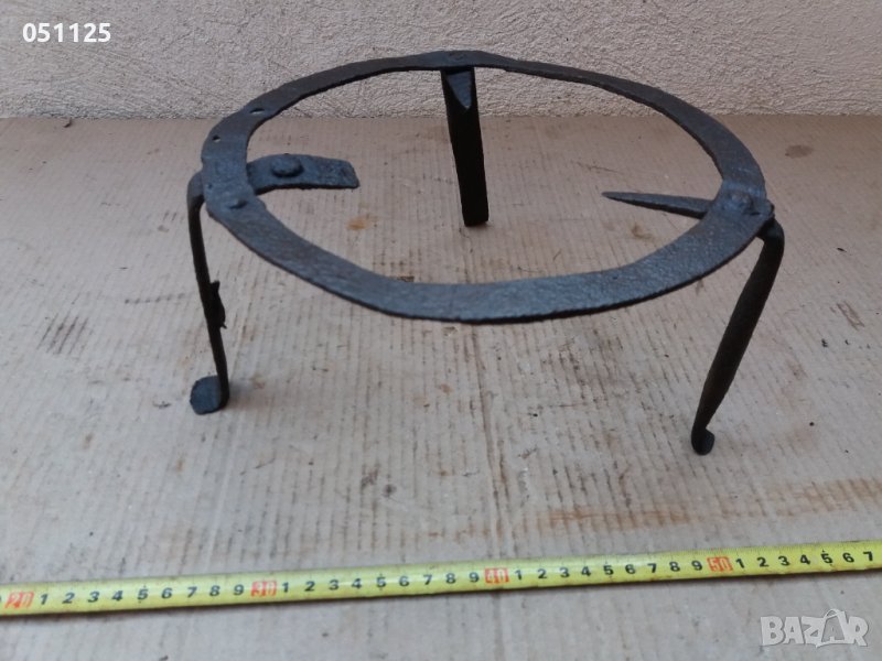 кована възрожденска пирустия, сажер, снимка 1