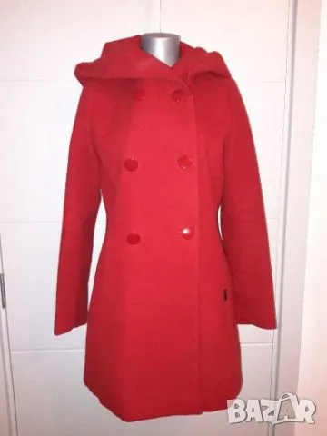 Дамско палто М, червено, кашмир, със страхотна качулка, вталенокупувано от чужбина, снимка 1
