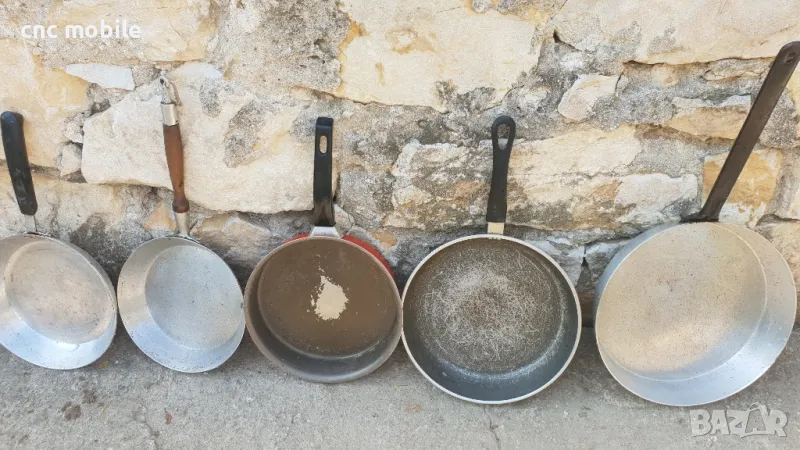 Тигани, снимка 1