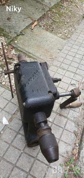 Стара ръчна бормашина, снимка 1