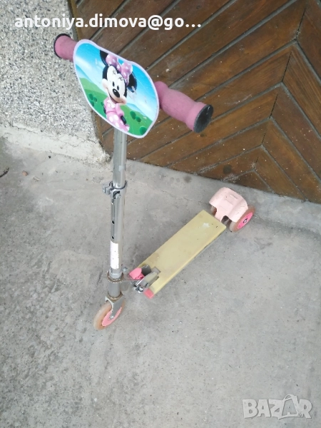 Детски скутер Мини маус, снимка 1
