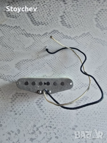 Адаптери за китара Fender Pure Vintage '65 Stratocaster, снимка 6 - Китари - 51695048