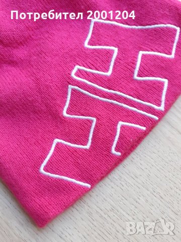 Дамска зимна шапка на Helly Hansen, снимка 2 - Шапки - 30853233