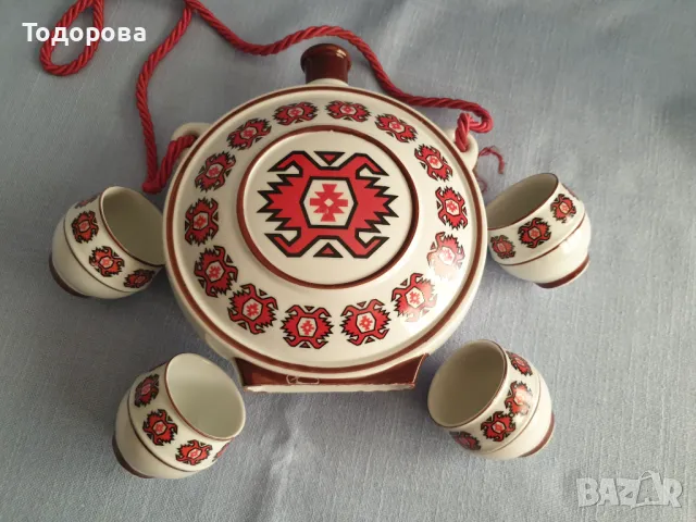 Порцеланов сервиз за ракия с бъклица- Производител "Зайчар"-Сърбия, снимка 2 - Сервизи - 48029774